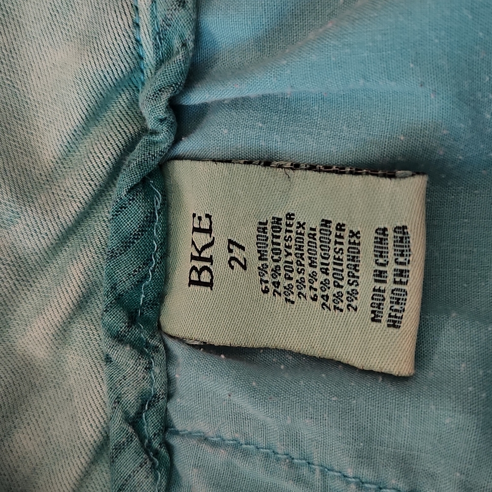 BKE teal Jean shorts - Picture 3 of 4